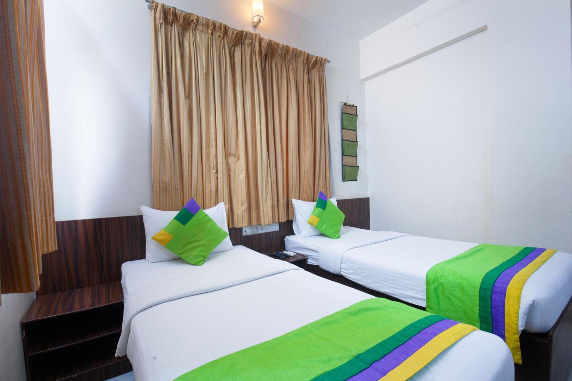 Treebo Park View Hadapsar Hotel Pune Exterior photo
